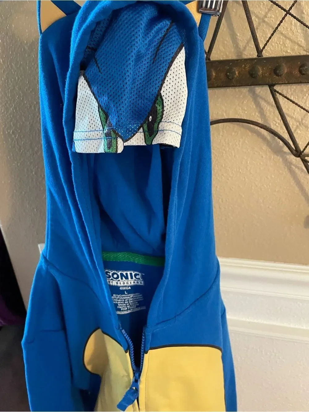 Sonic The Hedgehog Boys L Zip Up Sonic Sweatshirt